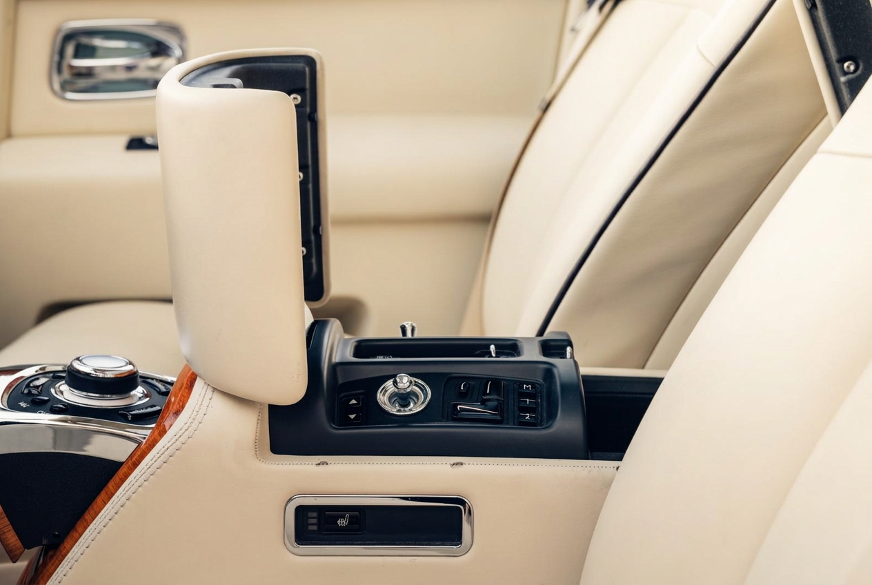 Rolls-Royce Phantom — 05